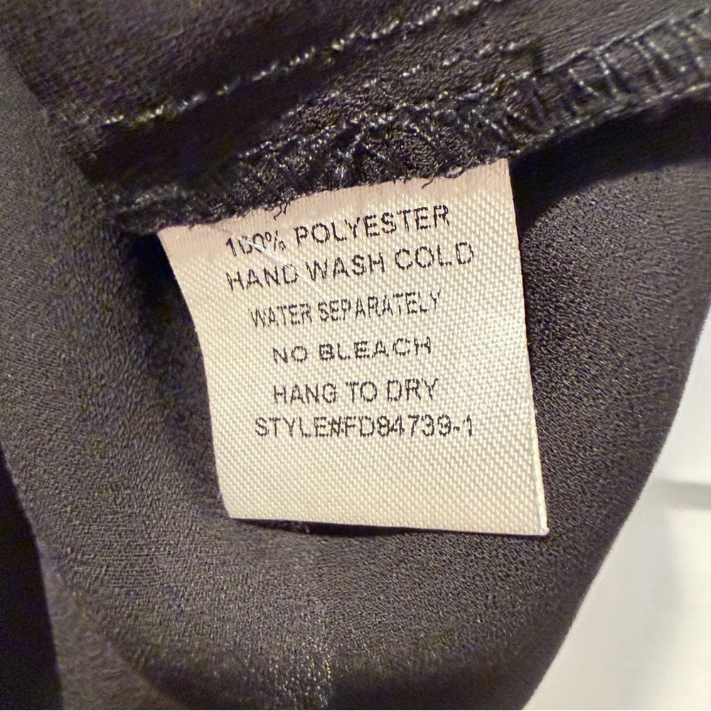 Fun2Fun Women’s Black Lace Panel Sleeveless Blouse XL‎ Elegant Crewneck Work - Picture 8 of 12